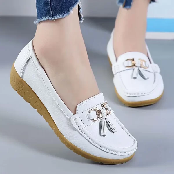 Zapatos Muje Women's Light Flat Casual Shoes